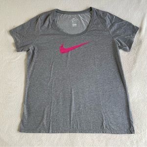Nike Dry Fit T-shirt women size XL